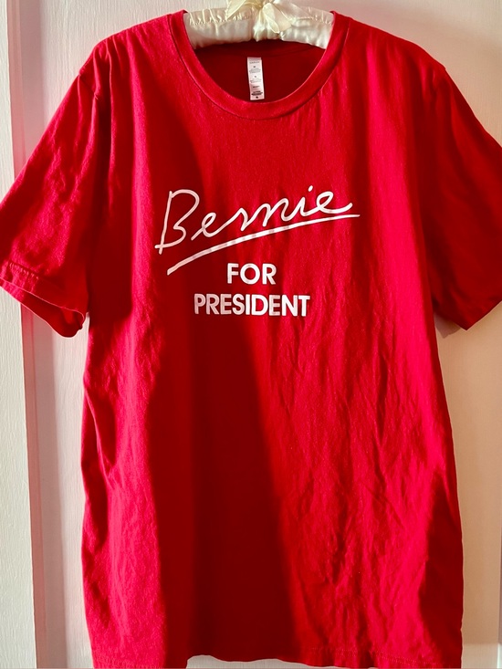 Other - Bernie For President Red Graphic Tee
